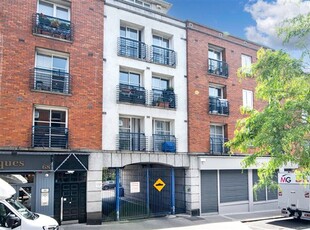 18 Craike House, Dean Court, Francis Street, Dublin 8