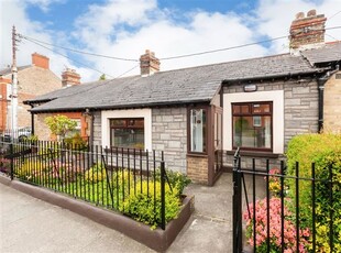 2 Connaught Parade, Parade, Dublin 7