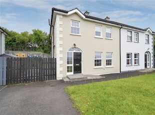 16 Orán Hill, Letterkenny, Donegal