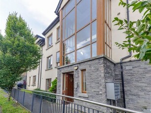 77 Slade Castle Avenue, Saggart, Dublin