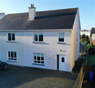 21 The Willows, Willowfield Road, Ballinamore, Leitrim