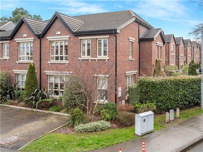 22 Bracken Park Drive, Carpenterstown Road, Castleknock, Dublin