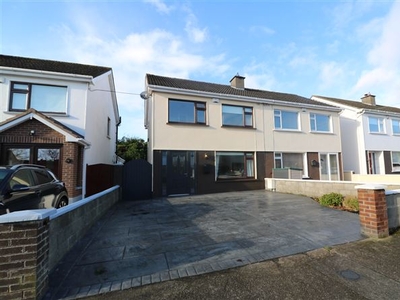 71 River Forest, Leixlip, Kildare