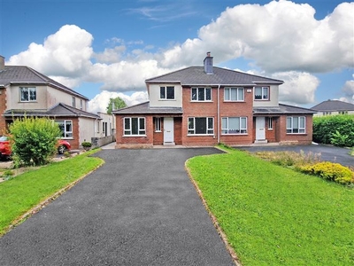 65 Castlerock, Tulla Road, Ennis, Co. Clare.