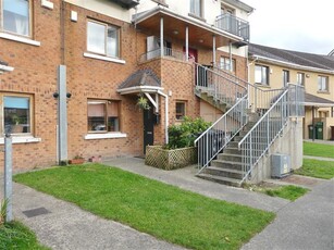 25 Russell Crescent, Tallaght, Dublin 24