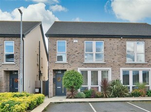 4 Castlechurch Park, Newcastle, County Dublin